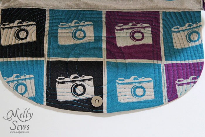 Quilted Camera Bag by Melly Sews