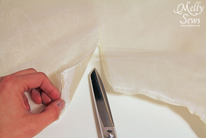 Tulle Skirt Tutorial by Melly Sews