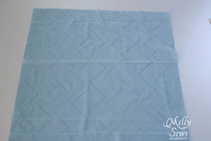 Draw lines for quilting