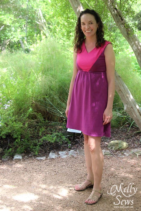 Looks so Comfy - Colorblock V-Neck Sundress Tutorial with free pattern by Melly Sews for (30) Days of Sundresses