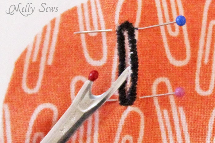 Don't rip your buttonhole - use this tip from http://mellysews.com