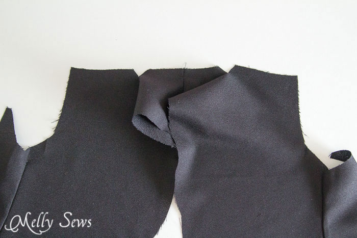 Stitch, clip, spread collar - How to sew a Shawl Collar - http://mellysews.com