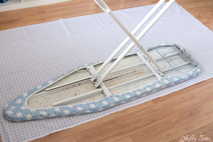 Step 1 - Ironing Board Cover and storage pocket - http://mellysews.com
