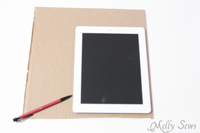 Trace your tablet - Book Style iPad Case Tutorial by http://mellysews.com