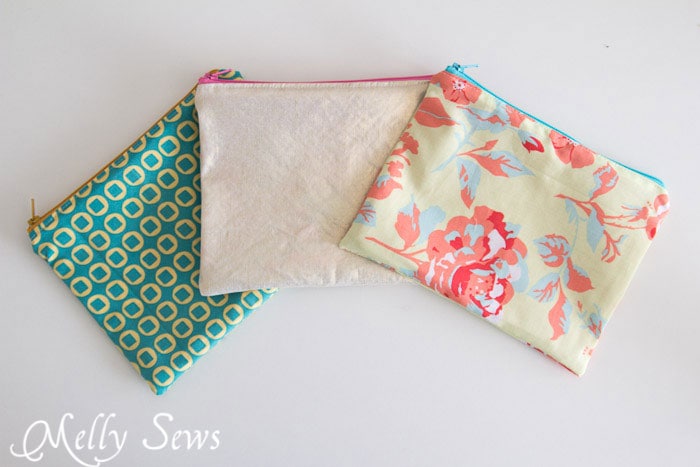 Make 3 in just over 1/2 an hour - How to Sew a Zipper Pouch - 15 minute sewing project - Melly Sews