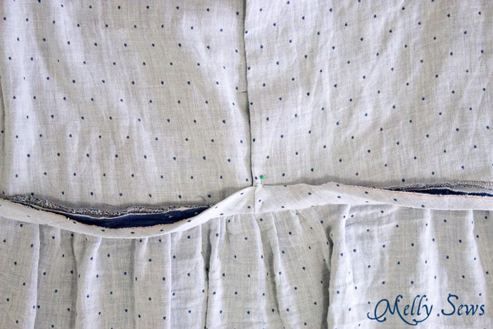 Close Up - Bias tape waist casing - How to sew a Reversible Dress - 30 Days of Sundresses - Melly Sews
