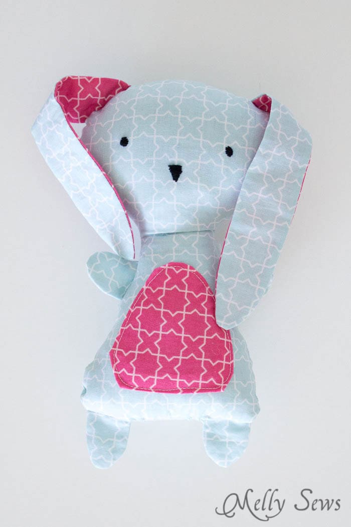 Sooooo cute! And pretty easy. Sew a Bunny - DIY Easter Bunny Tutorial - Free Pattern to sew this cute bunny - would make a great baby gift! - Melly Sews