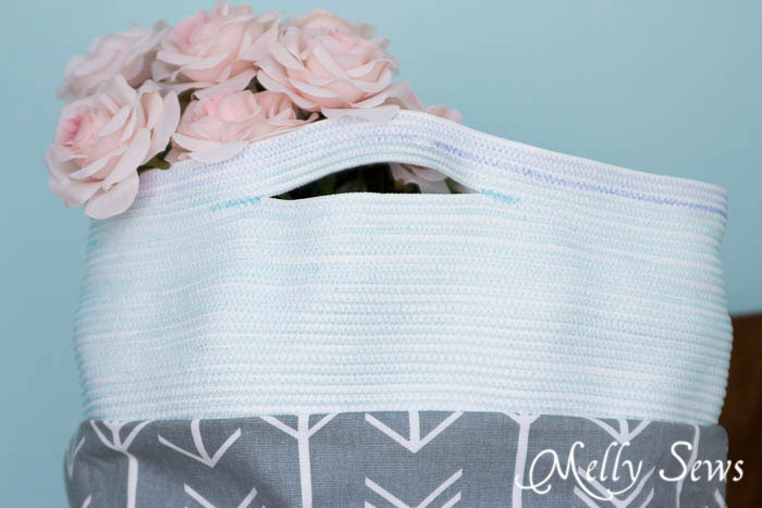 Shabby chic - Sew a Rope Handled Tote - DIY Tote Tutorial - Melly Sews