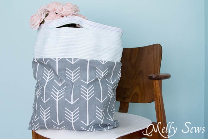 Clothesline Handled bag - Sew a Rope Handled Tote - DIY Tote Tutorial - Melly Sews