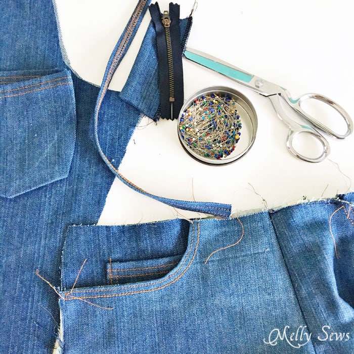 How to Fade Your Jeans - Tips and Techniques from Melly Sews