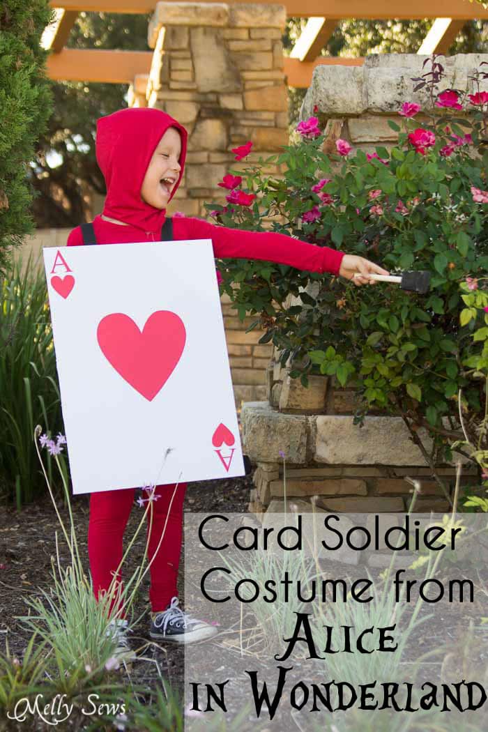 DIY Card Soldier Costume from Alice in Wonderland - Tutorial by Melly Sews