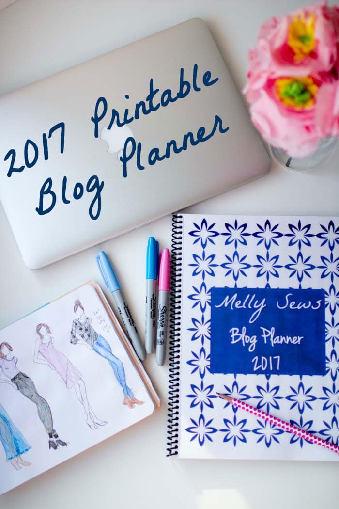 Get your blog or business on track for the year with a customized planner. Get the DIY and free printables here - Melly Sews