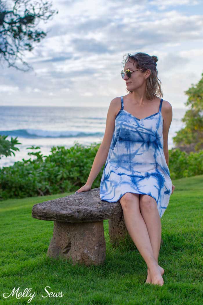 Vacation Vibes - How to Shibori Dye - Make this Shibori Dyed Sundress with this tutorial and pattern - Melly Sews 