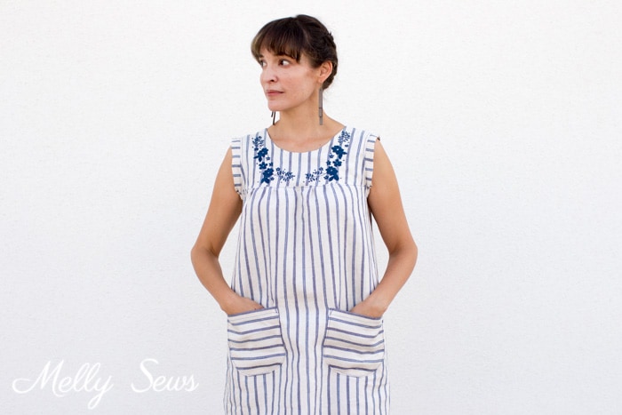 Modern muumuu - linen dresse from the Valetta pattern by Blank Slate Patterns sewn by Melly Sews 