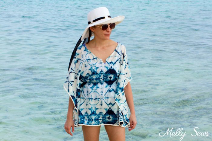 Sew for Summer -Make a beach cover up - Easy and cute DIY tutorial - sew a swimsuit cover - Melly Sews