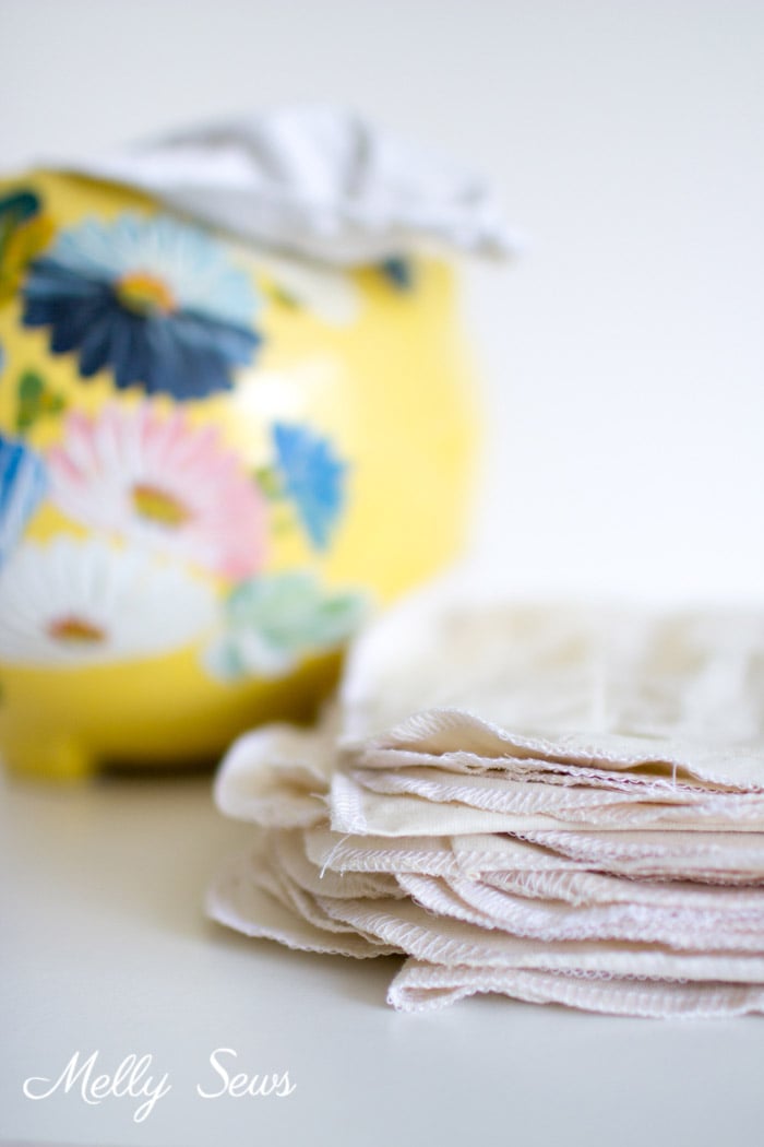 Genius! How to Make Reusable Paper Towels - Use your Fabric Scraps in an Eco Sewing Project - Melly Sews