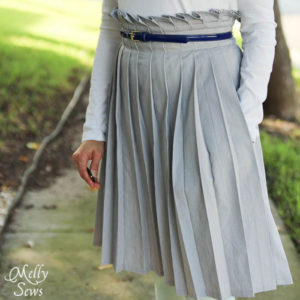Closer view Pleated Paper Bag Waist Skirt Tutorial - Melly Sews #diy #sewing #tutorial