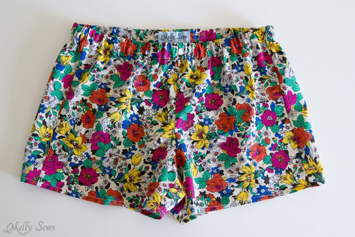 So cute, and so easy - Boxer Pajama Shorts (with free pattern) - MellySews