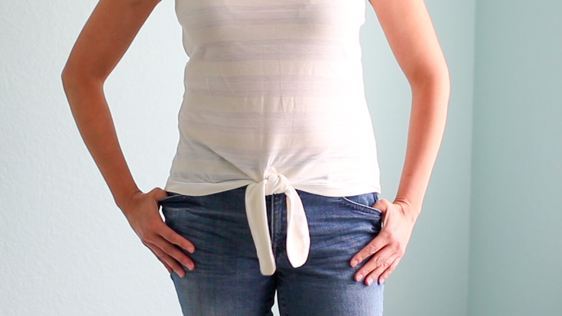 How to sew a knot shirt - turn any shirt (even a store bought one!) into a knot front shirt - sewing tutorial by Melly Sews