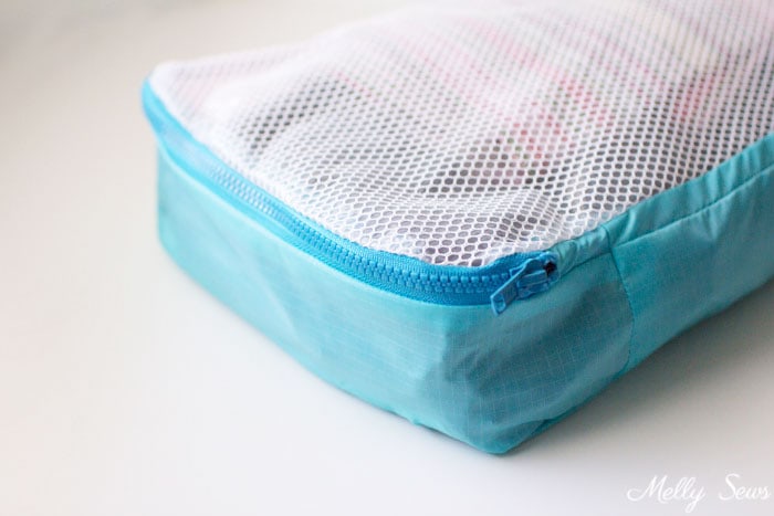 How to sew and use packing cubes - Melly Sews