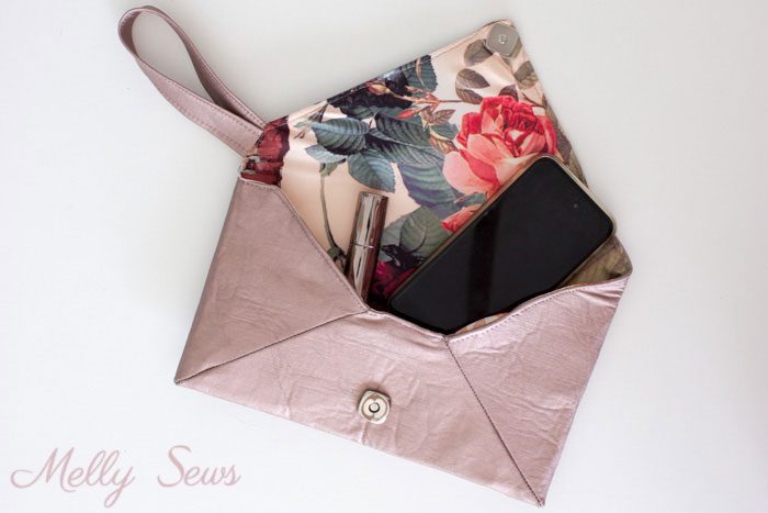 Open - DIY Wristlet Tutorial - Make an Envelope Clutch Style bag with this free pattern from Melly Sews