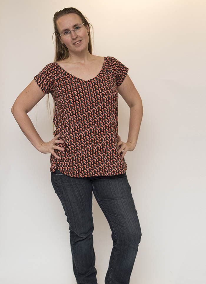 Fairelith Raglan Top sewing pattern for knits from Blank Slate Patterns | sewn by Inspinration