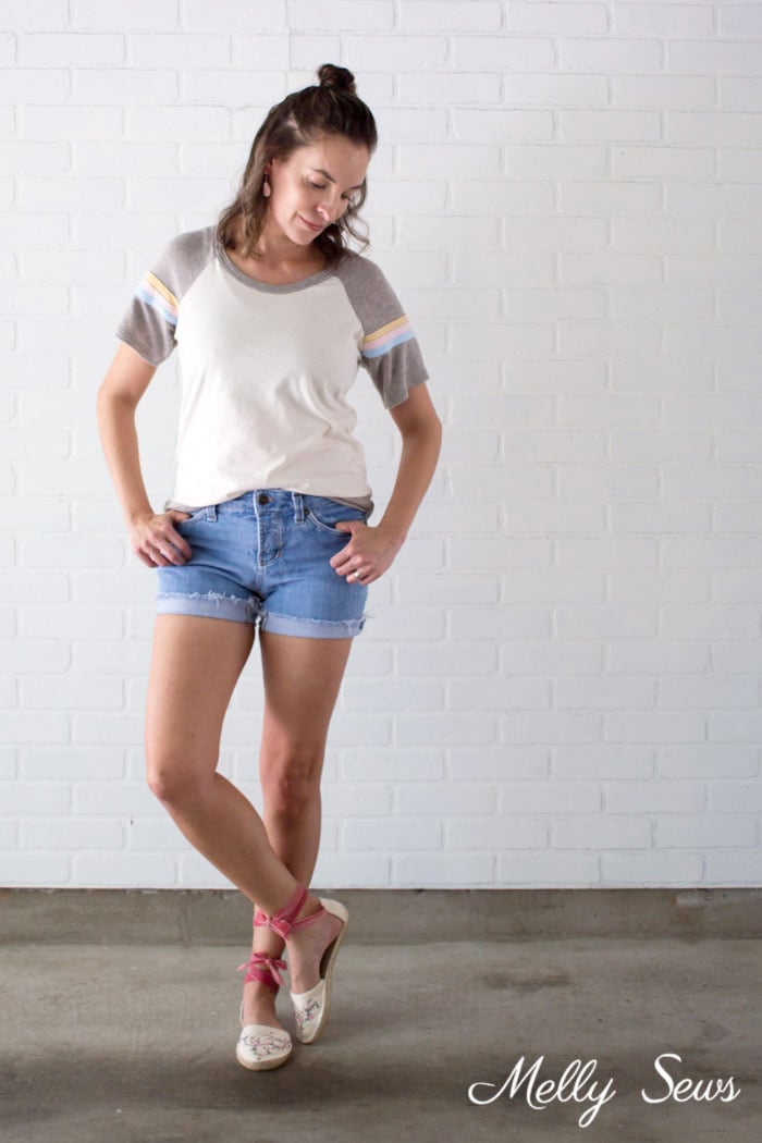 Cutoffs outfit - DIY Espadrilles - Make your own shoes - Melly Sews