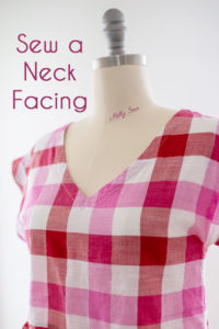 Sew a neckline - DIY tutorial for a neck facing finish - Melly Sews