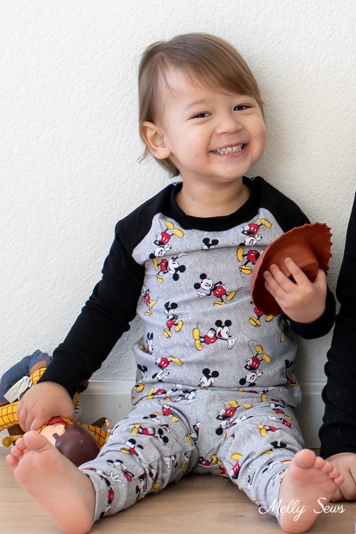 Toddler wearing a raglan t-shirt pattern