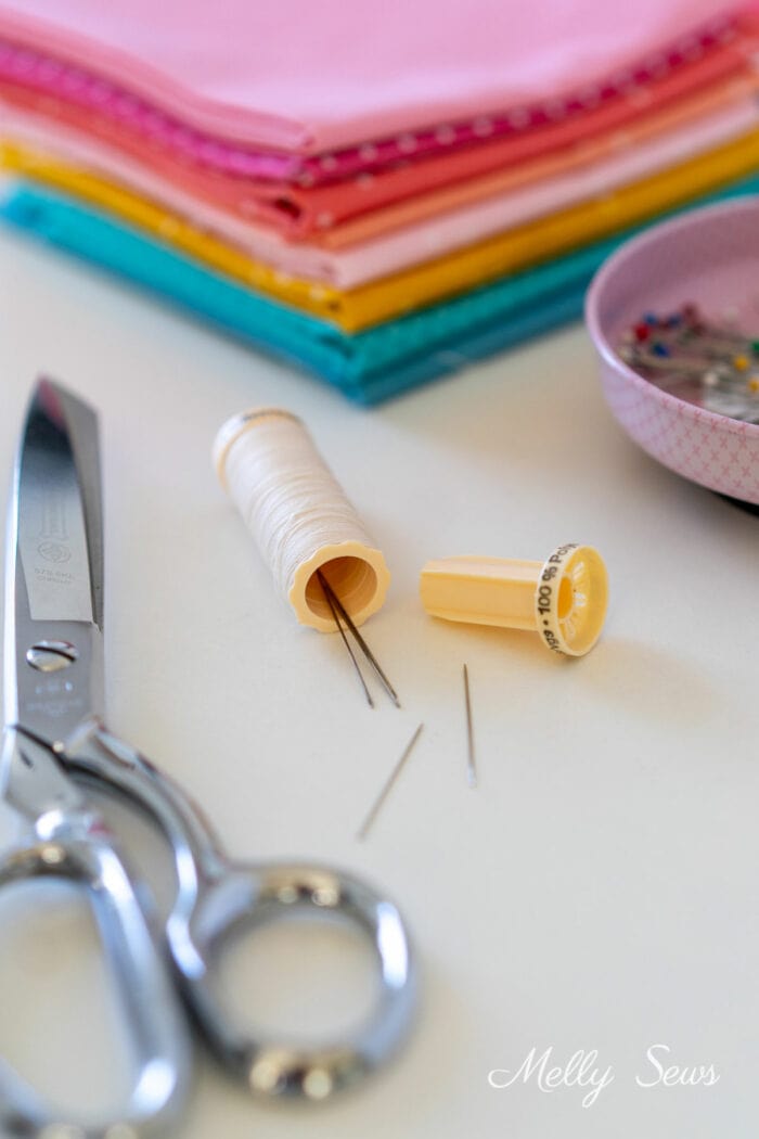 Store needles with your thread using this tip